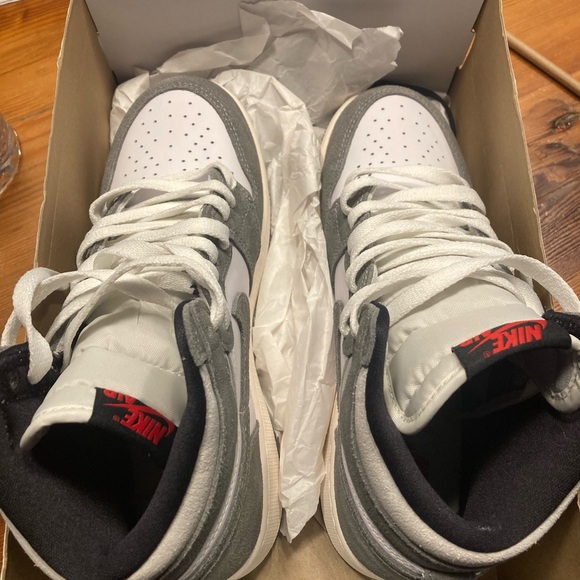 NWT Air Jordan 1 retro high OG  in "Washed Black" kids sneaker - Picture 14 of 15